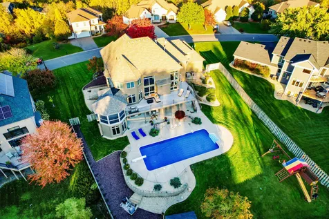 6102 Creek Ridge Court Minnetonka MN 55345