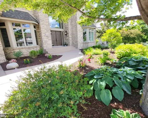 6102 Creek Ridge Court Minnetonka MN 55345