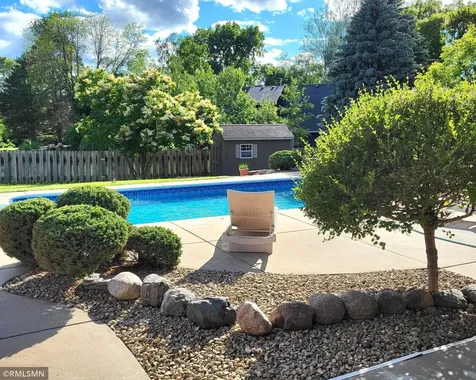 6102 Creek Ridge Court Minnetonka MN 55345