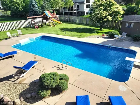 6102 Creek Ridge Court Minnetonka MN 55345