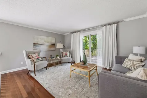 10441 Lee Drive Eden Prairie MN 55347