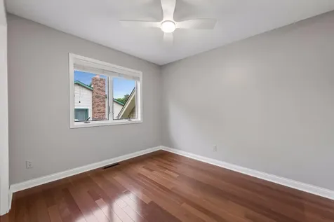 10441 Lee Drive Eden Prairie MN 55347
