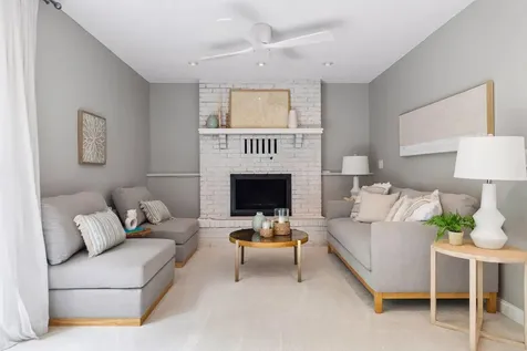 10441 Lee Drive Eden Prairie MN 55347