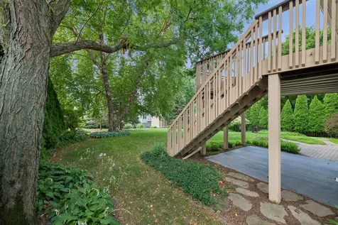 10441 Lee Drive Eden Prairie MN 55347