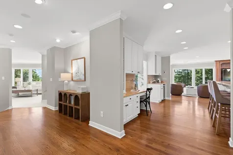 7011 Willow Creek Road Eden Prairie MN 55344