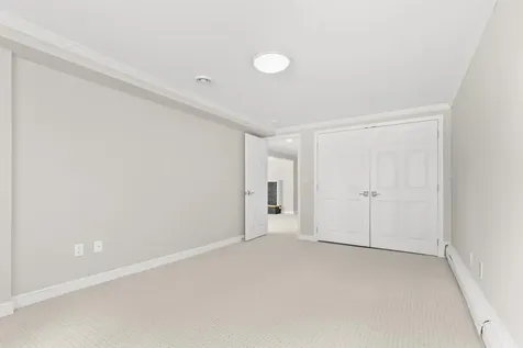 7011 Willow Creek Road Eden Prairie MN 55344