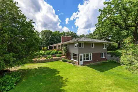 7011 Willow Creek Road Eden Prairie MN 55344