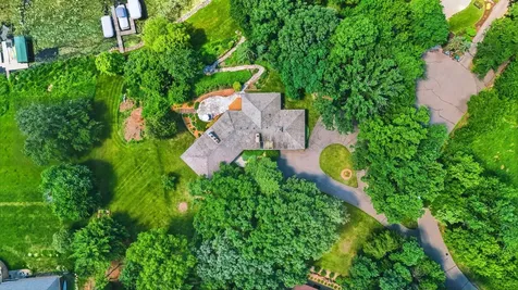7011 Willow Creek Road Eden Prairie MN 55344