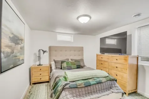 2402 Broadway N Fargo ND 58102