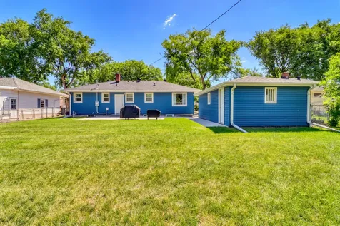 2402 Broadway N Fargo ND 58102