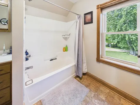 503 Main Street E Freeport MN 56331