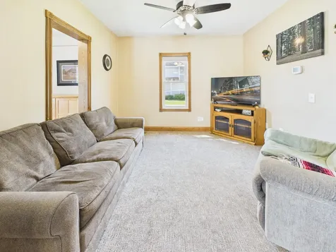503 Main Street E Freeport MN 56331
