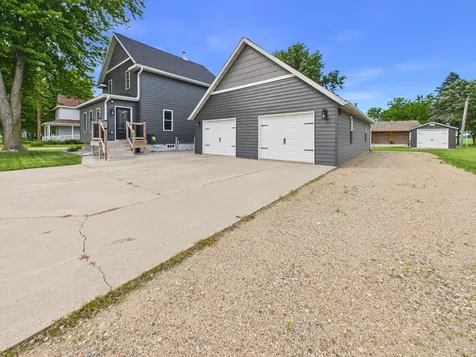 503 Main Street E Freeport MN 56331