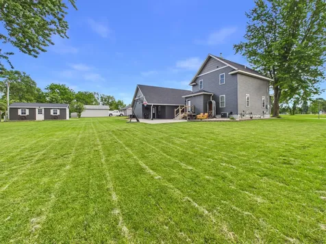 503 Main Street E Freeport MN 56331