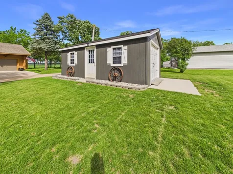 503 Main Street E Freeport MN 56331