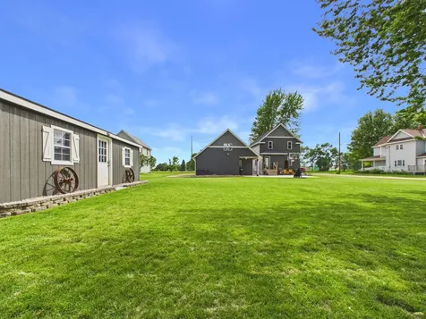 503 Main Street E Freeport MN 56331