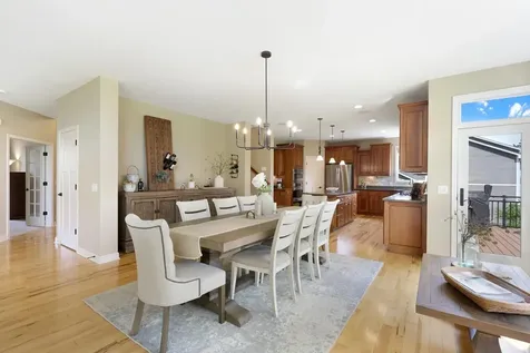 7372 Pine Tree Road Lakeville MN 55044