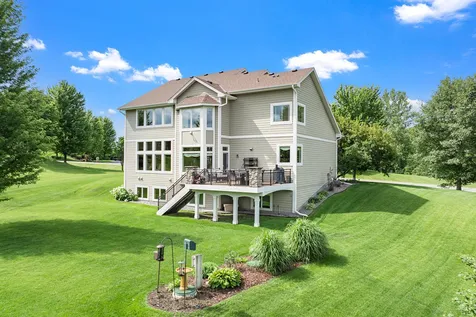 7372 Pine Tree Road Lakeville MN 55044