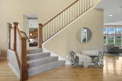 7372 Pine Tree Road Lakeville MN 55044