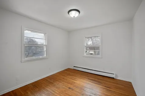 1094 25th Avenue SE Minneapolis MN 55414