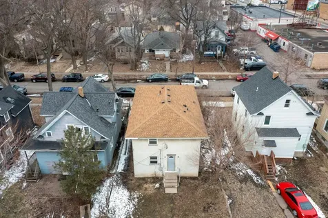 1094 25th Avenue SE Minneapolis MN 55414