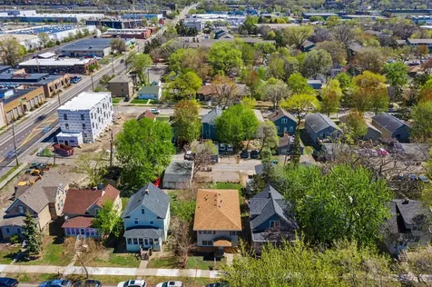 1094 25th Avenue SE Minneapolis MN 55414