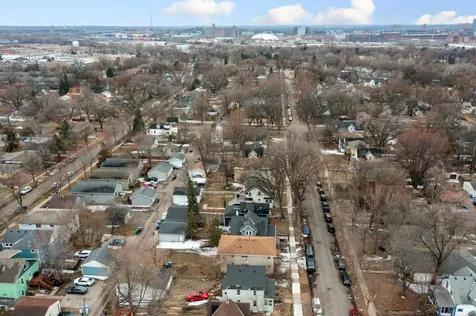1094 25th Avenue SE Minneapolis MN 55414