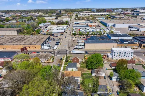 1094 25th Avenue SE Minneapolis MN 55414