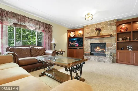 15751 Cicerone Path Rosemount MN 55068