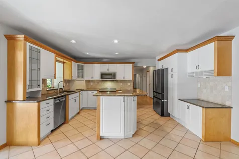 5010 Diane Drive Hopkins MN 55343