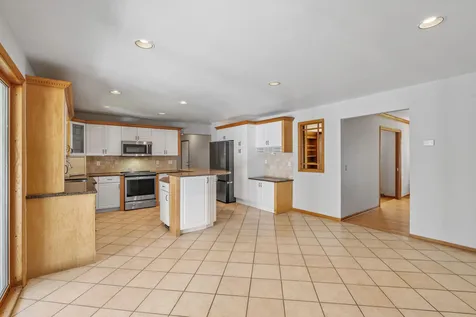 5010 Diane Drive Hopkins MN 55343