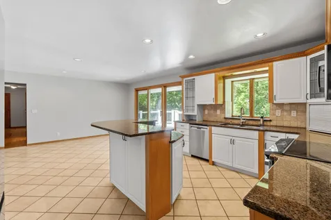 5010 Diane Drive Hopkins MN 55343