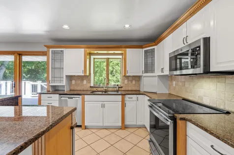 5010 Diane Drive Hopkins MN 55343
