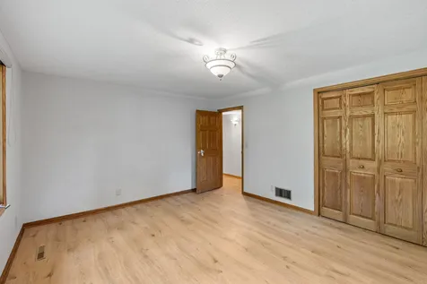 5010 Diane Drive Hopkins MN 55343