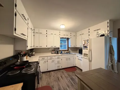 318 N Austin Avenue Litchfield MN 55355