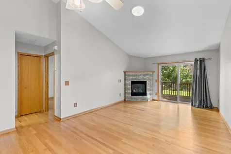 736 86th Lane NW Coon Rapids MN 55433