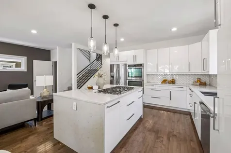 1740 Palace Avenue Saint Paul MN 55105
