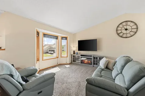 816 Cologne Lane Waverly MN 55390