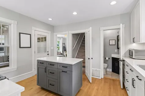 141 7th Avenue N Hopkins MN 55343