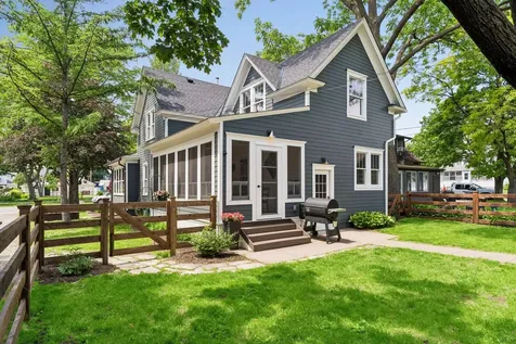 141 7th Avenue N Hopkins MN 55343