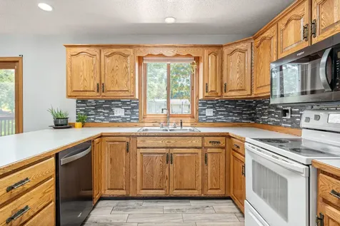 1065 Barney Street Owatonna MN 55060