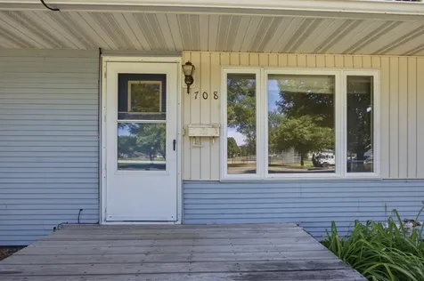 708 19th Street N Moorhead MN 56560