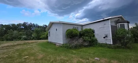 1734 Dill Street Ogilvie MN 56358