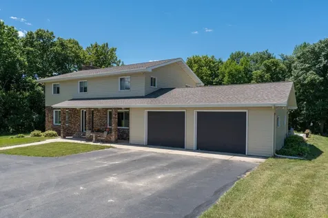 24100 577th Lane Mankato MN 56001