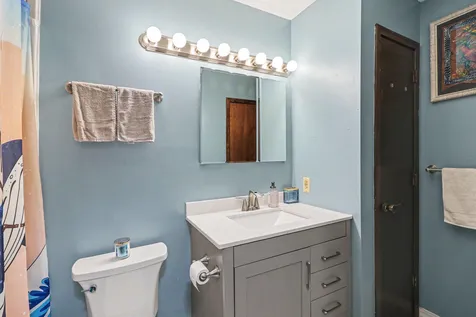 4490 Woodgate Point Eagan MN 55122