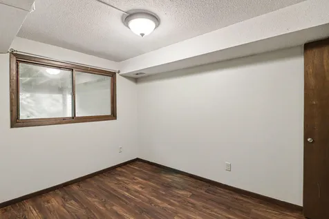 4490 Woodgate Point Eagan MN 55122