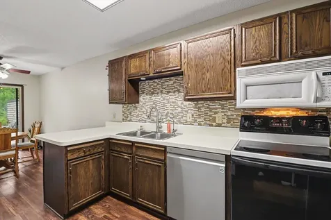 4490 Woodgate Point Eagan MN 55122