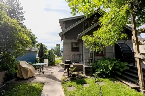 308 W 9th Street Morris MN 56267