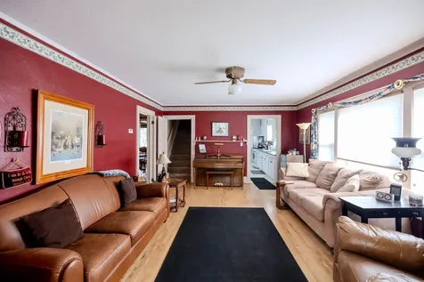308 W 9th Street Morris MN 56267