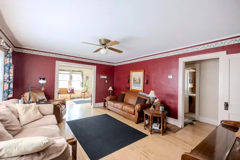 308 W 9th Street Morris MN 56267